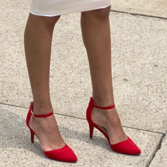 Vanesssa pointed-toe pumps - Picture 4 of 5